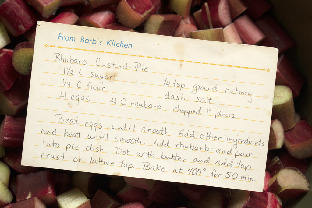 A recipe card for rhubarb custard pie